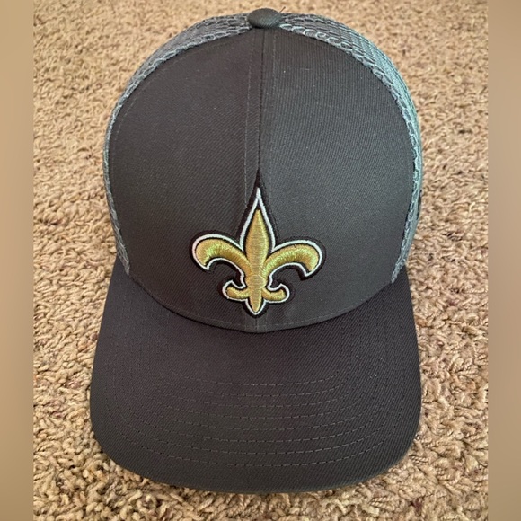 New Orleans Hat. - Picture 1 of 6